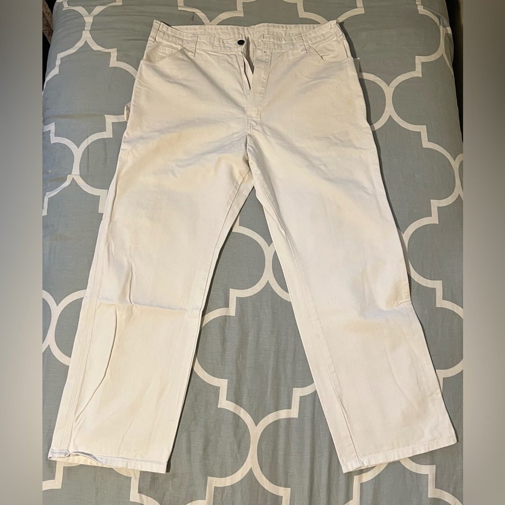 All White Pre-Owned Dickies Cargo Pants size 36/30